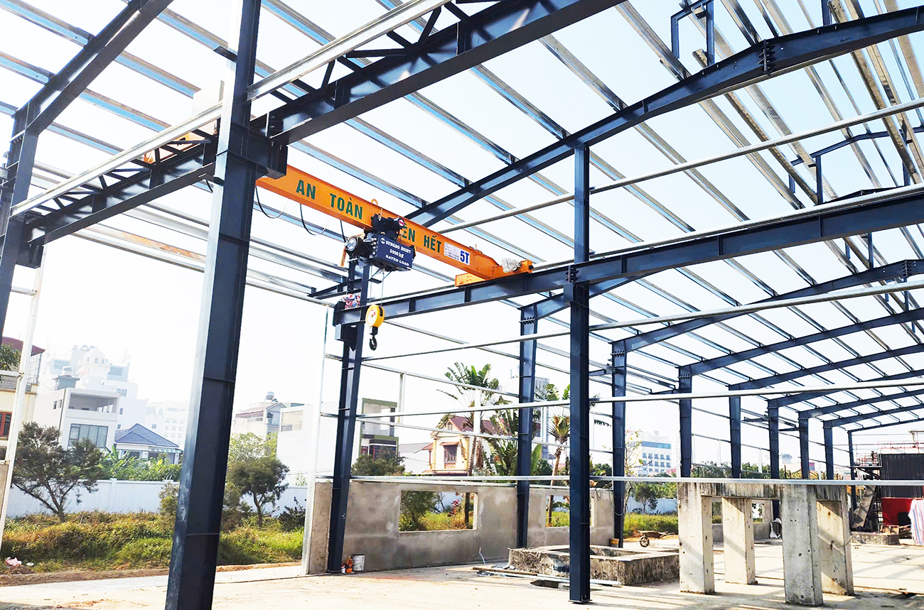 Cầu trục 5 tấn dầm đơn khẩu độ 7 mét 