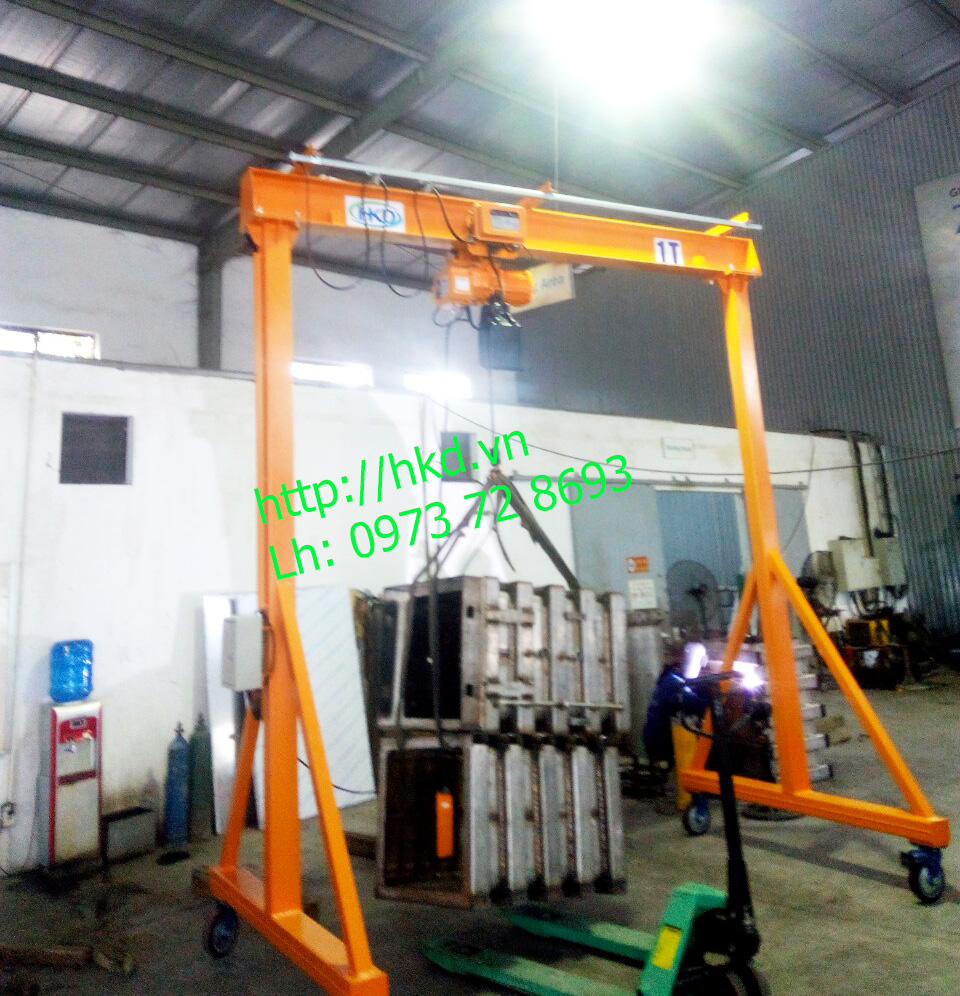 Cổng trục đẩy tay 1 tấn HKD Crane sd Pa lăng xích điện